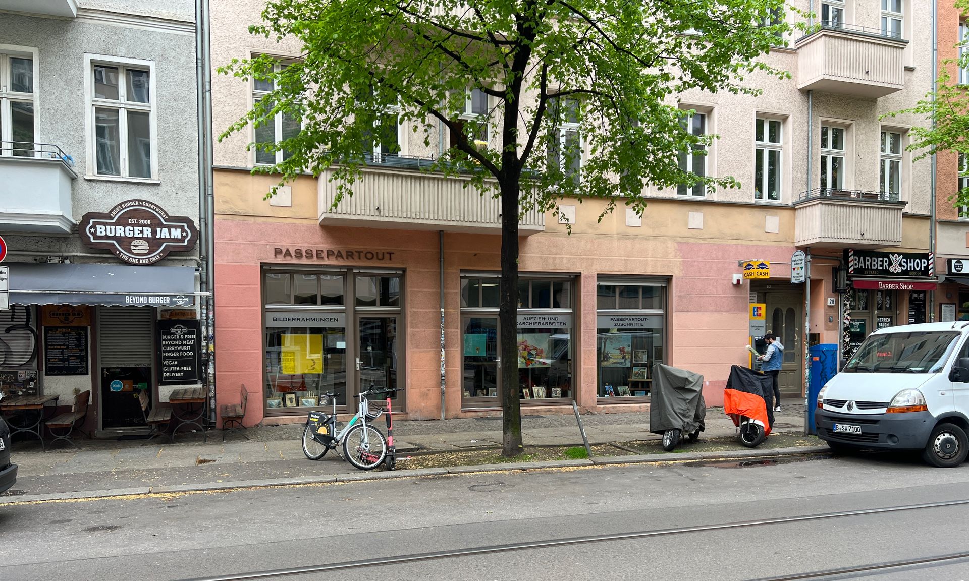 Lichtdurchflutete Gastronomiefläche in Friedrichshainer Kiez-Lage sucht einen neuen Mieter!