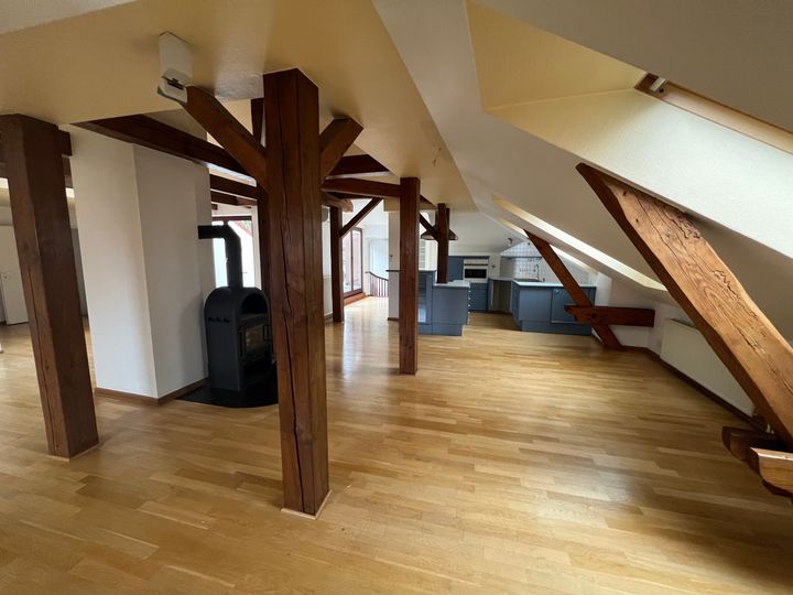 3-Zimmer Dachgeschosswohnung in Spandau’s Innenstadt!