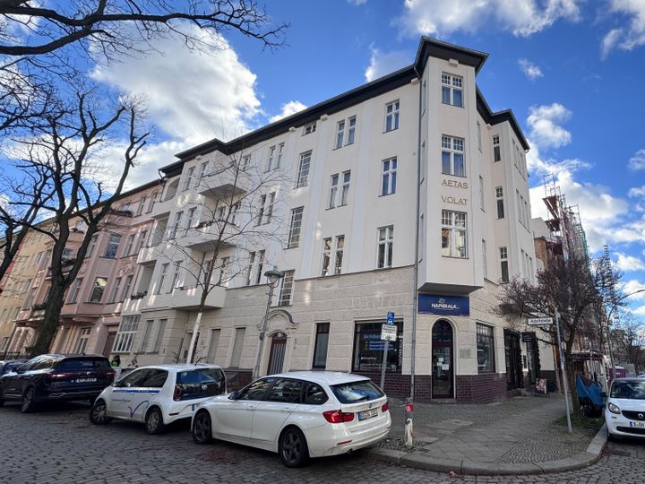 Ihr Projekt im Herzen von Steglitz: ca. 250 m² Altbau-Dachgeschossrohling !