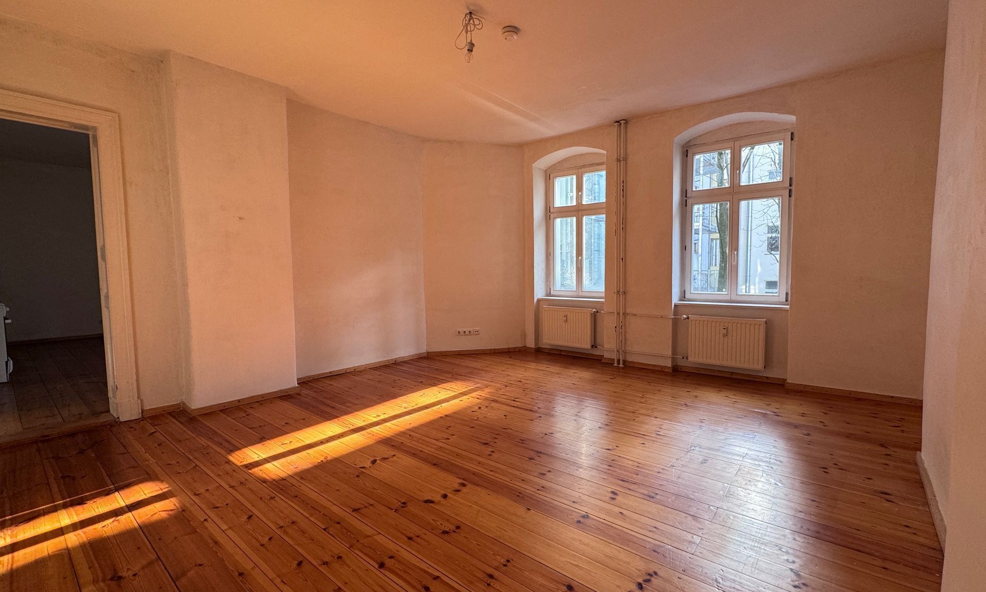 3-Zimmer Wohnung mitten in Friedrichshain!