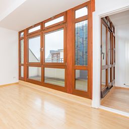 Helle Dachgeschosswohnung mit Dachterrasse, ohne Maklerprovision