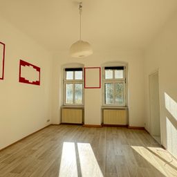 Helle 2-Raumwohnung im gepflegten Altbau ! + Provisionsfrei +